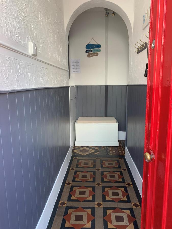 Bernards Hideout Apartment Cromer Exterior photo